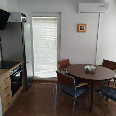 Hribar 2 Appartement